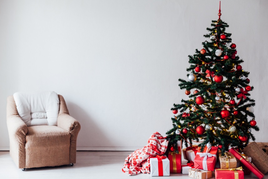 A small Christmas tree and decorations.